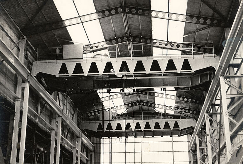 1960s. Interior of the heavy workshop, Seven Hills, showing two 25-tonne overhead cranes.