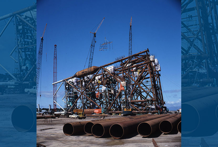 1987. Barry Beach, Victoria. The jacket for the oil rig Bream is readied for towing to its Bass Strait position.