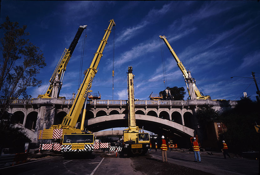 Melbourne City Link. The widening works required major structural changes to five main bridges.